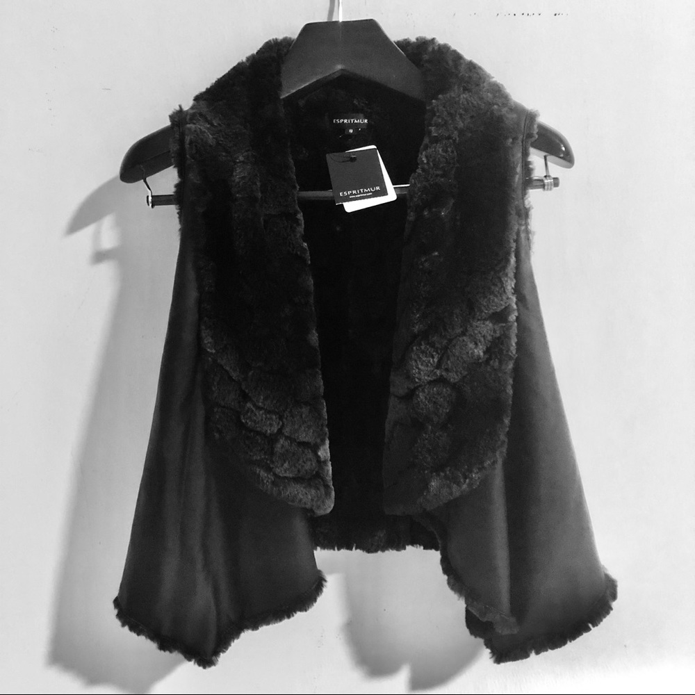 NWT Fur vest leather waistcoat open front unisex on trend bohemian